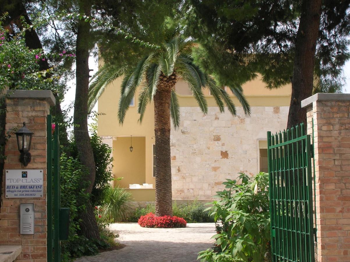 Bed And Breakfast Top Class Bari Exterior foto